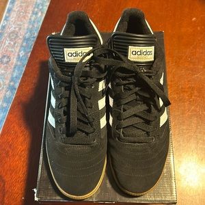 Men’s Adidas Busenitz Size 10